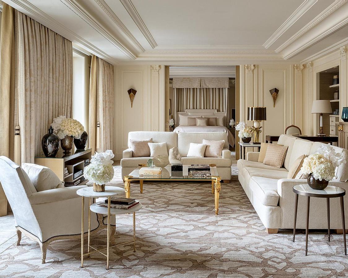 Four Seasons Hotel George V Paris Extérieur photo